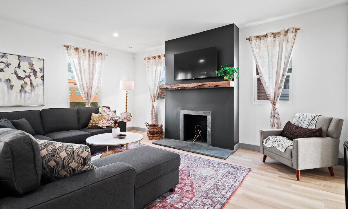 Photo of Bedroom in Firestone Park