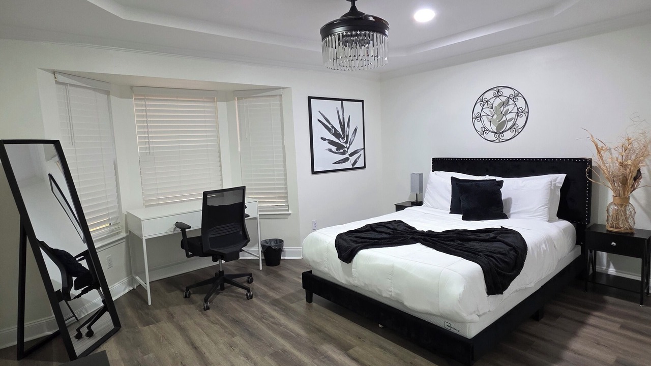 Photo of Bedroom in Northside
