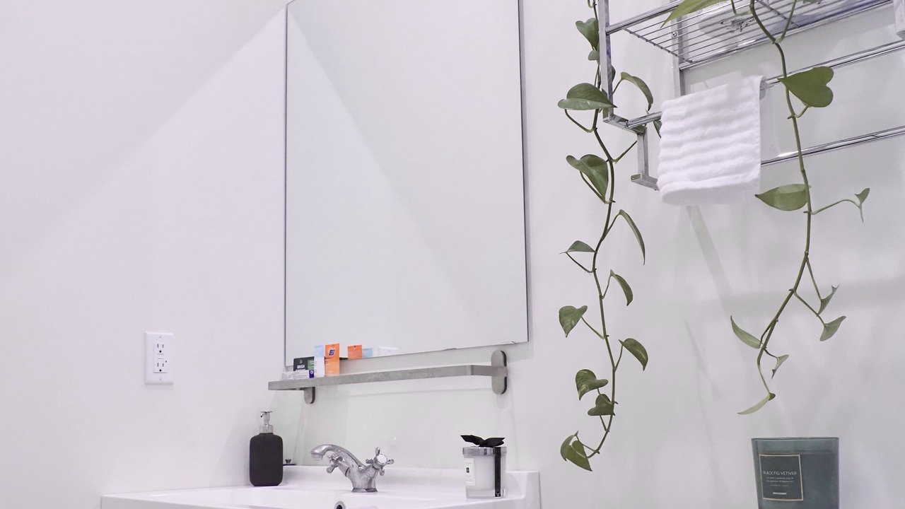Photo of Bathroom in Rampart Village