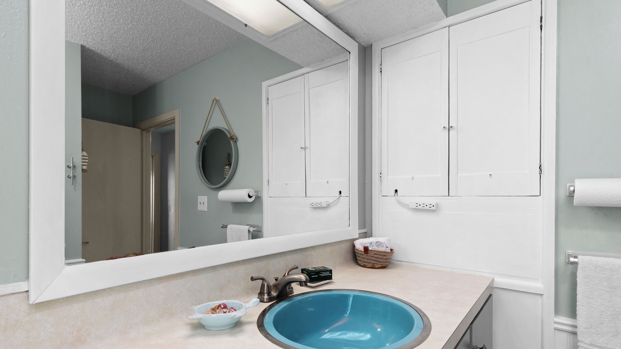 Photo of Bathroom in Port Mansfield