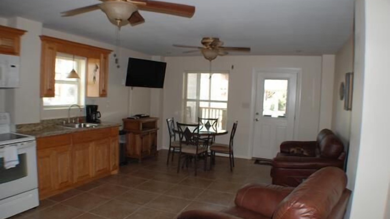 Photo of Livingroom in Port Mansfield