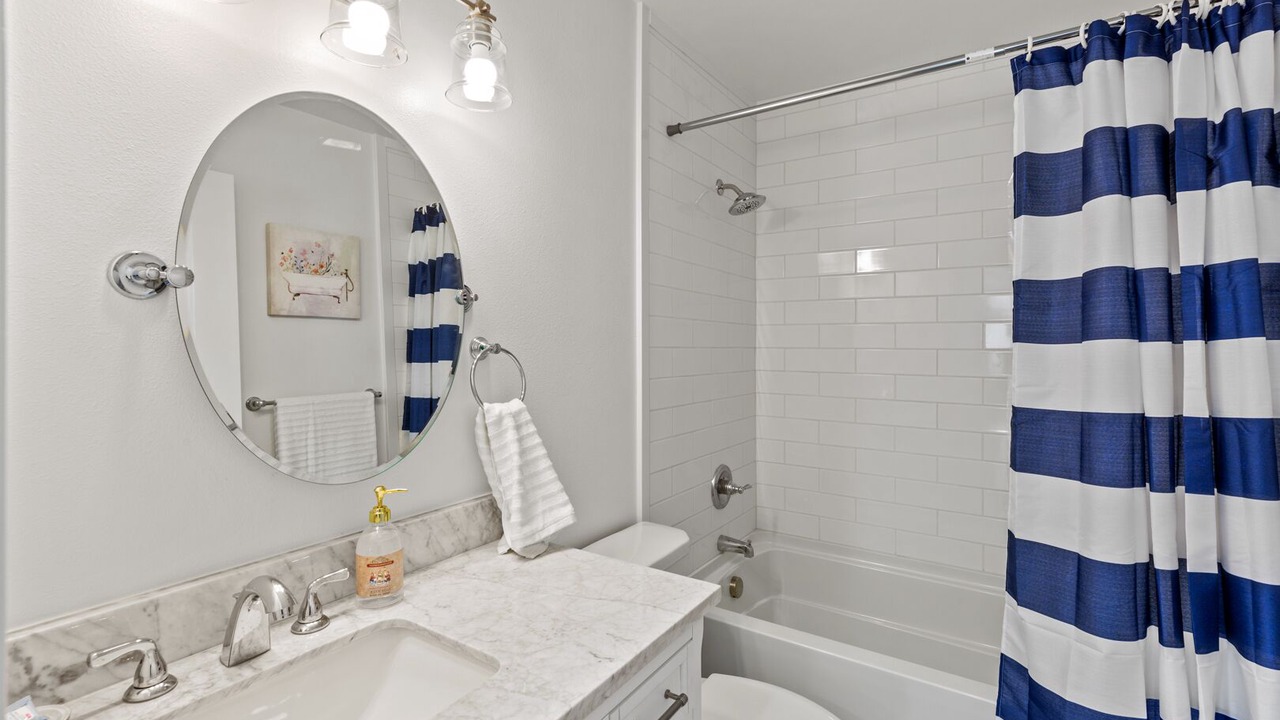Photo of Bathroom in Mena