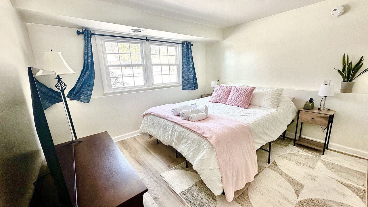 Photo of Bedroom in Park Forest Village
