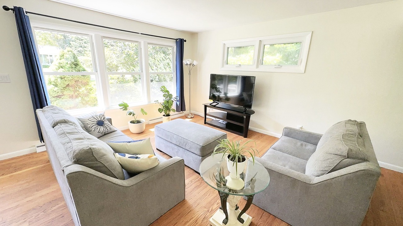 Photo of Livingroom in Park Forest Village