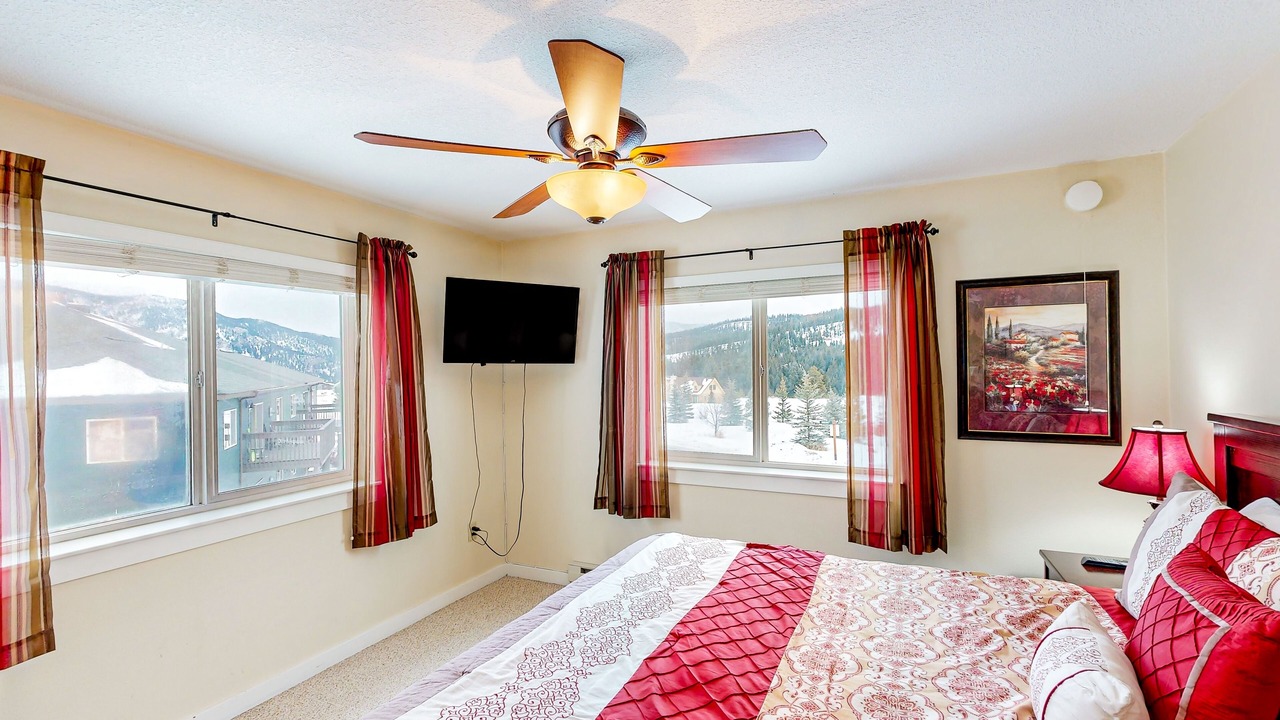 Photo of Bedroom in Big Sky