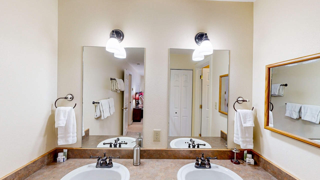 Photo of Bathroom in Big Sky