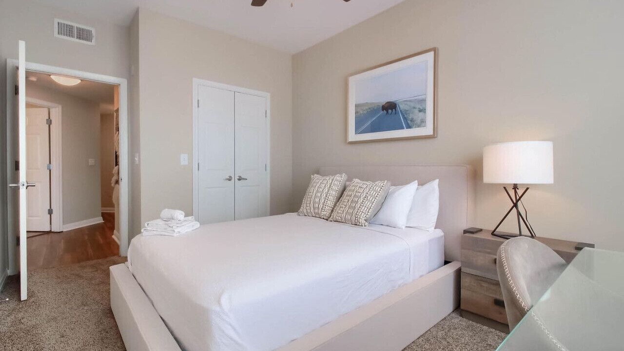 Photo of Bedroom in West Campus