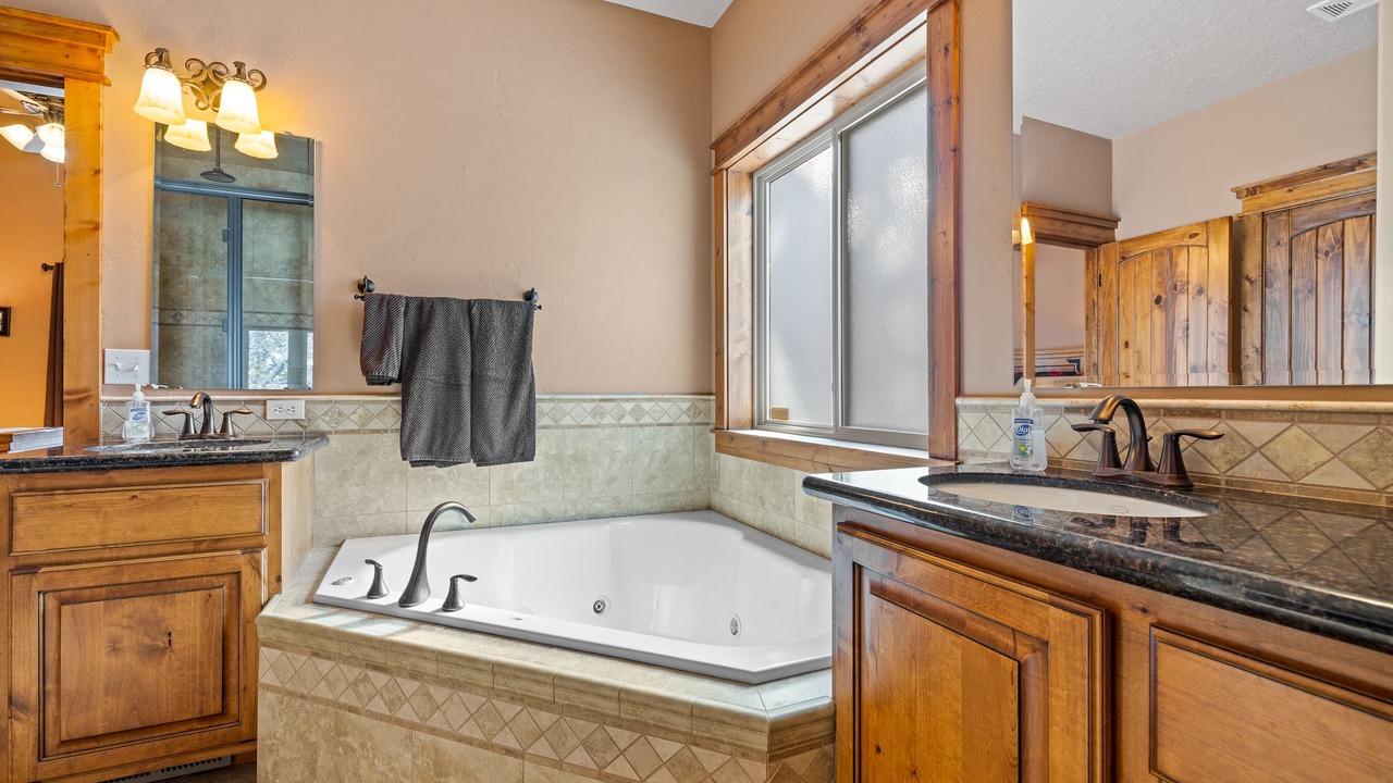 Photo of Bathroom in Donnelly