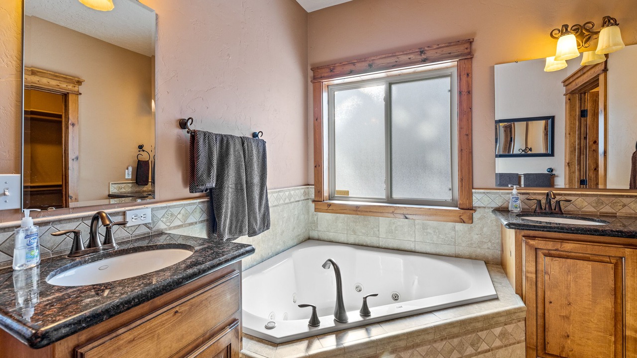 Photo of Bathroom in Donnelly