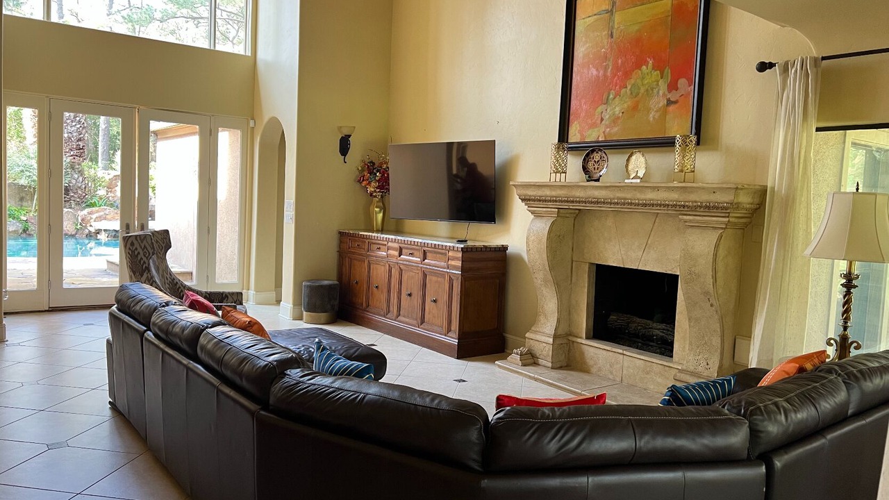 Photo of Livingroom in Cypress