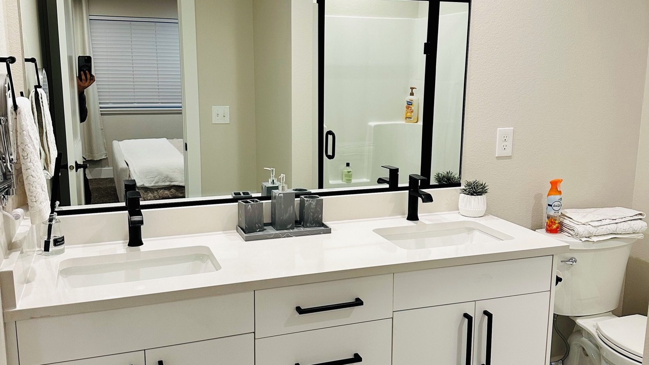 Photo of Bathroom in Lincoln Heights