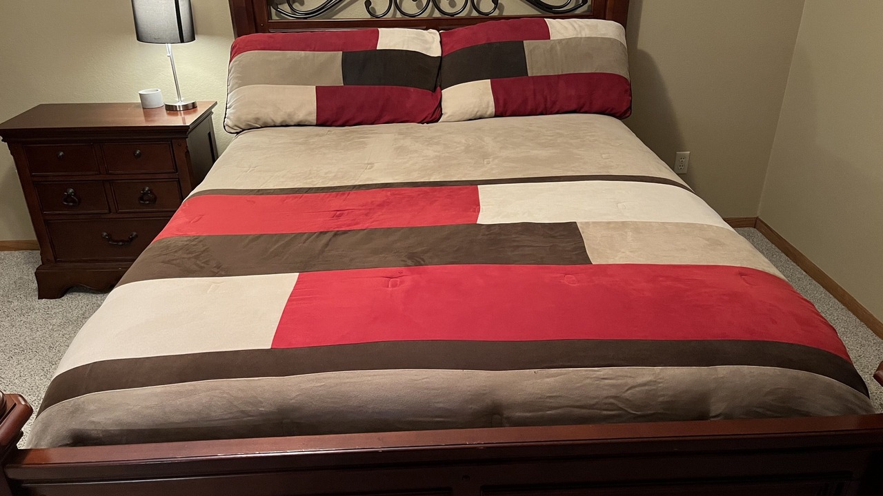Photo of Bedroom in Jamestown