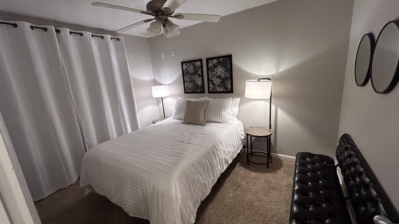 Photo of Bedroom in Lapoint