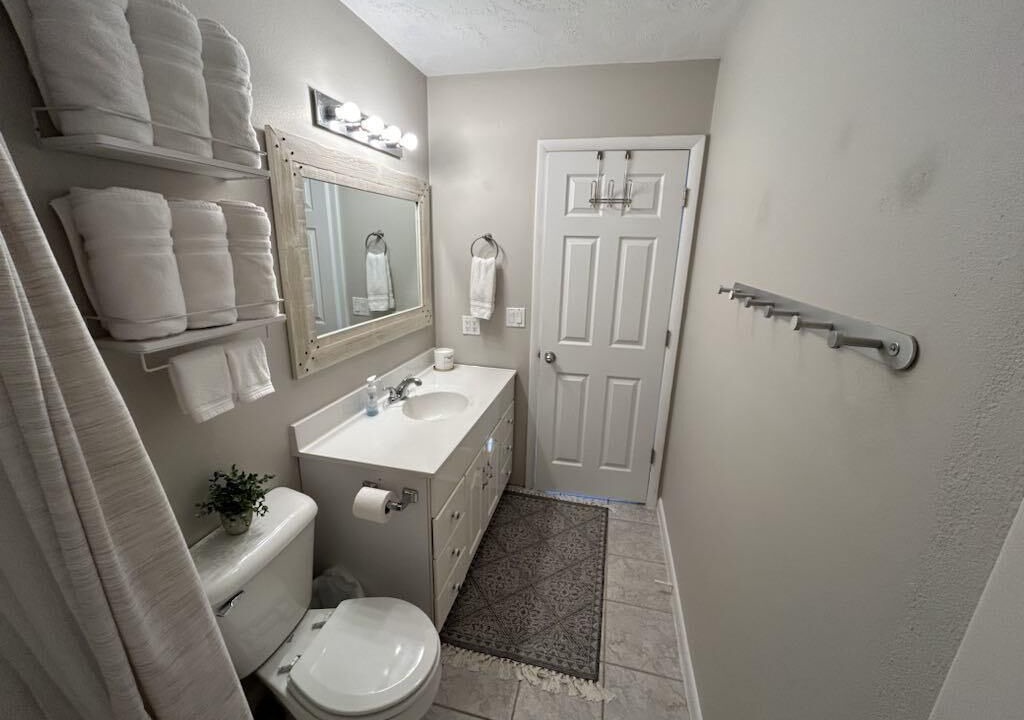 Photo of Bathroom in Lapoint