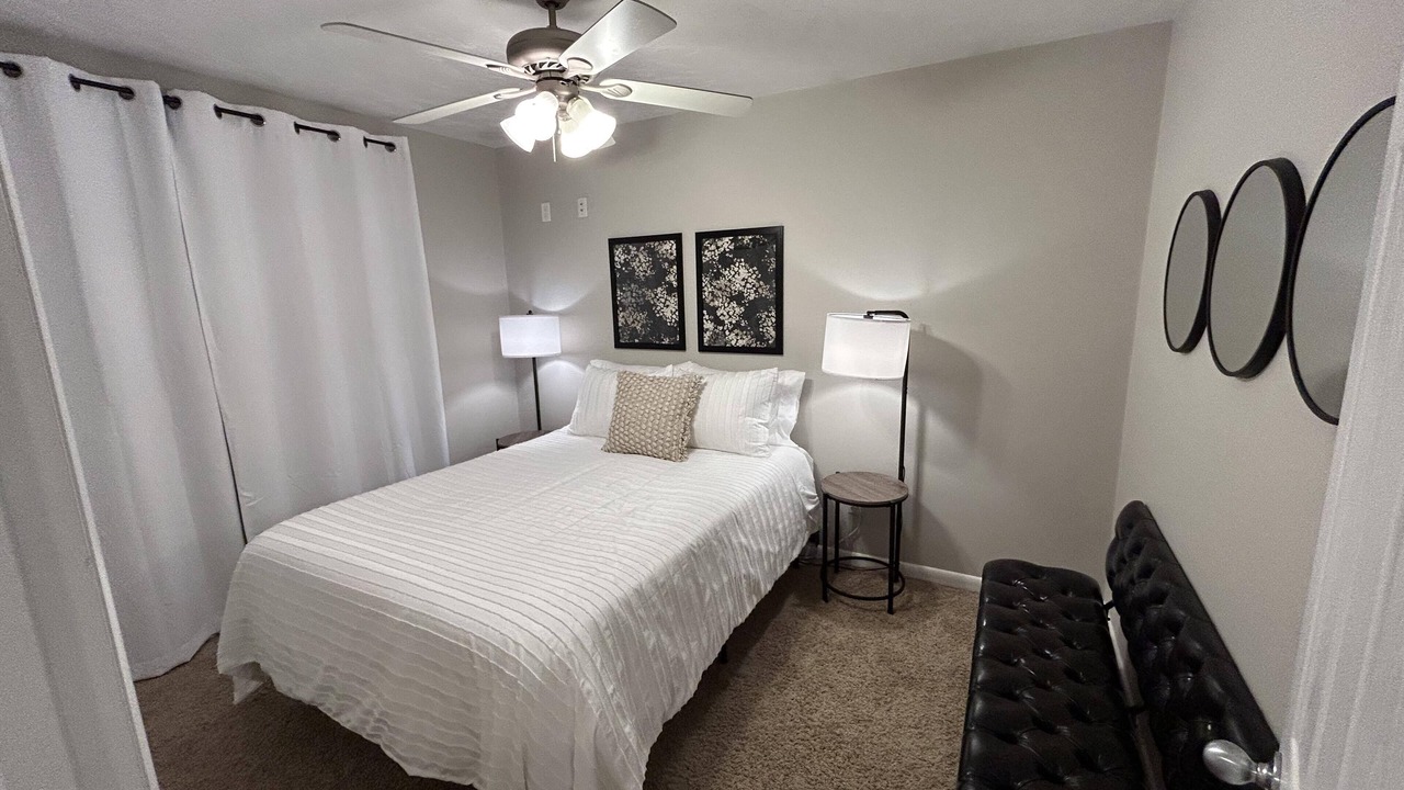 Photo of Bedroom in Lapoint