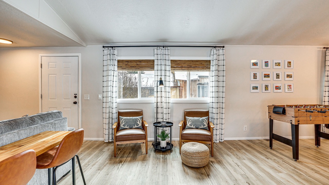 Photo of Bedroom in Cascade