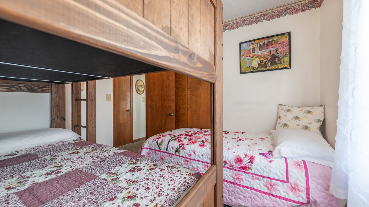 Photo of Bedroom in Washington Court House