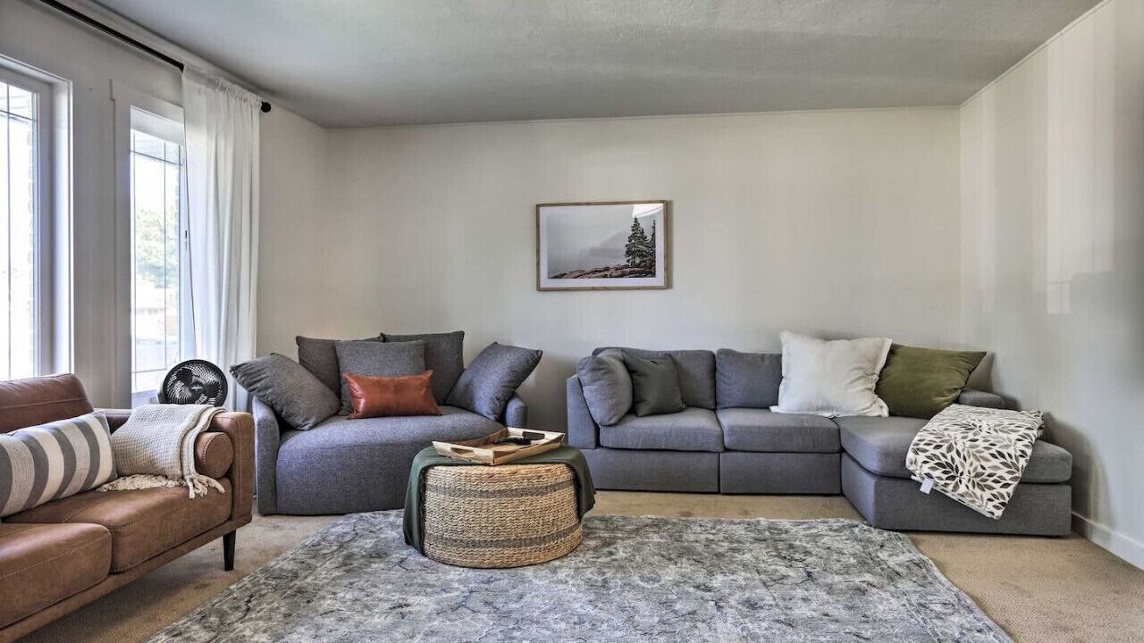 Photo of Livingroom in Idaho Falls