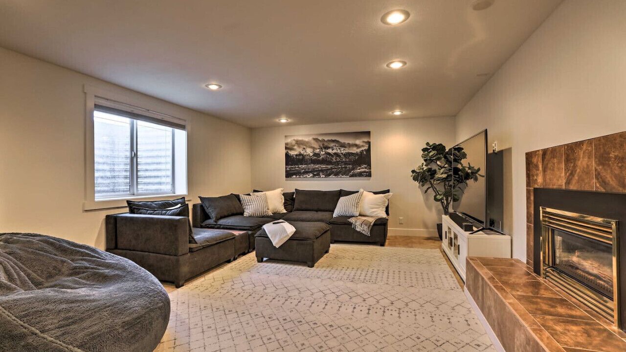 Photo of Livingroom in Idaho Falls
