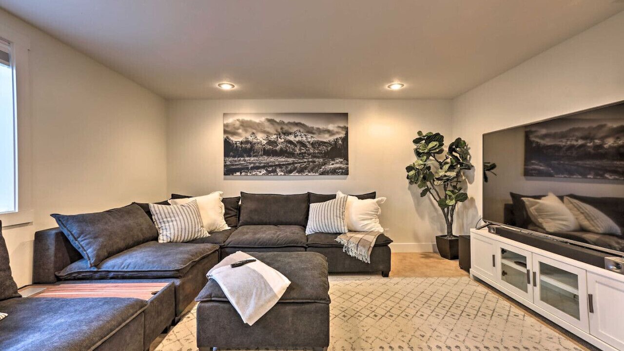 Photo of Livingroom in Idaho Falls