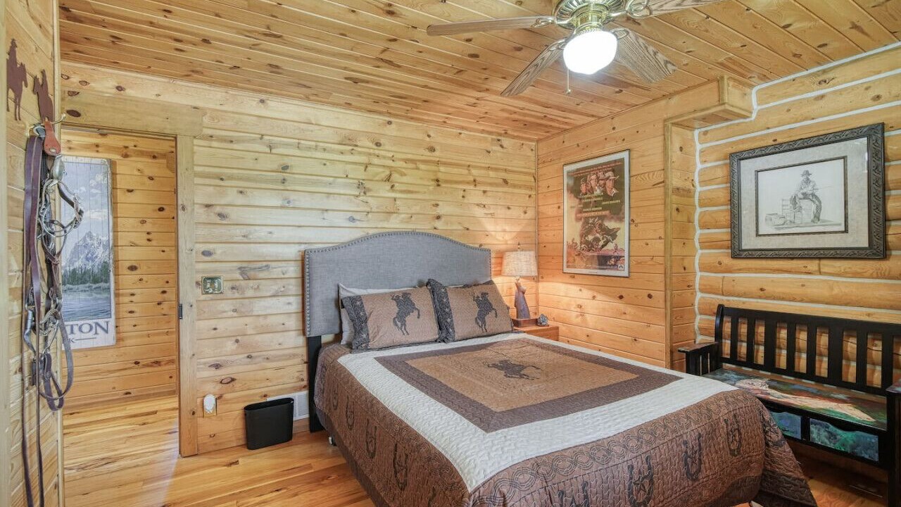 Photo of Bedroom in Rigby