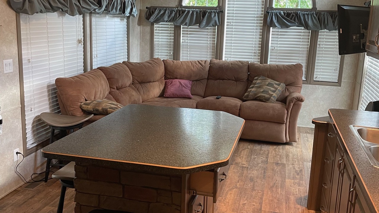 Photo of Livingroom in Glenmont