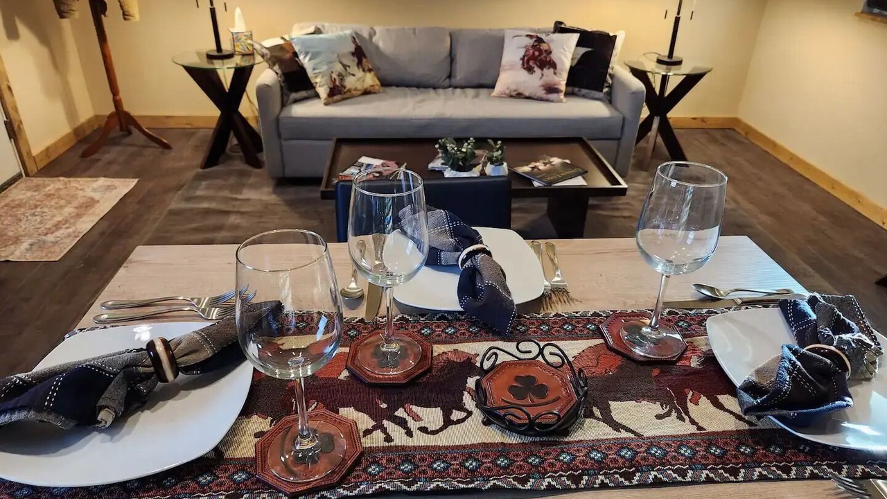 Photo of Livingroom in Cody