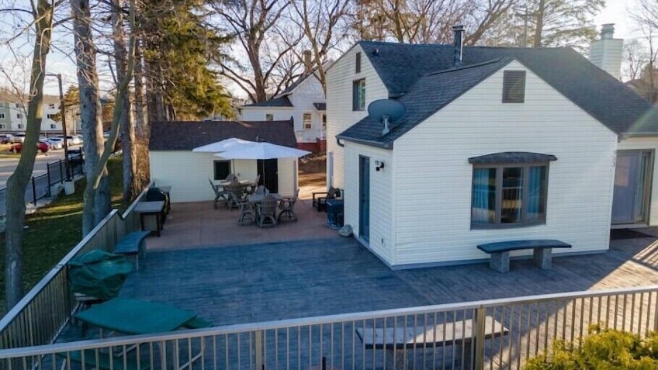Photo of Outdoor in University Heights