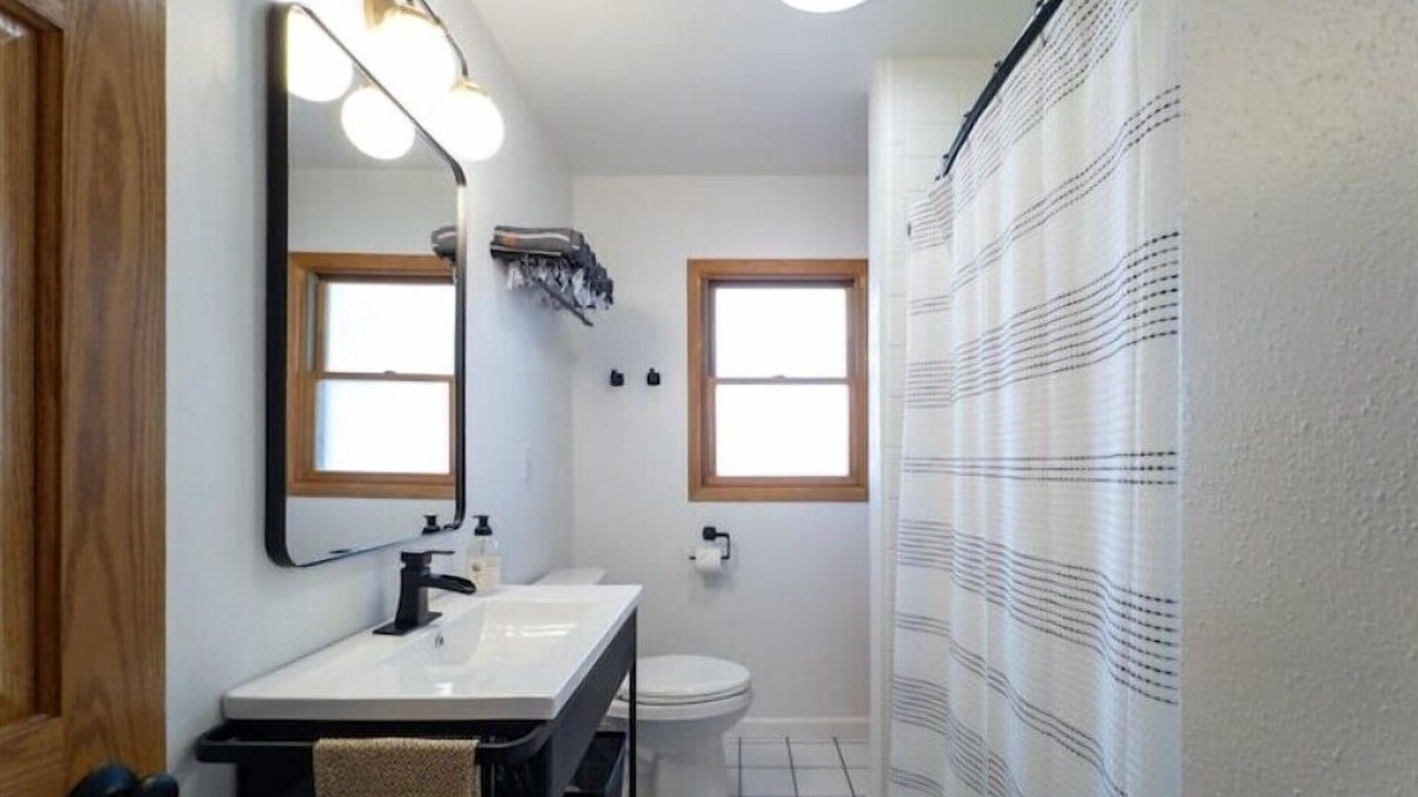 Photo of Bathroom in University Heights