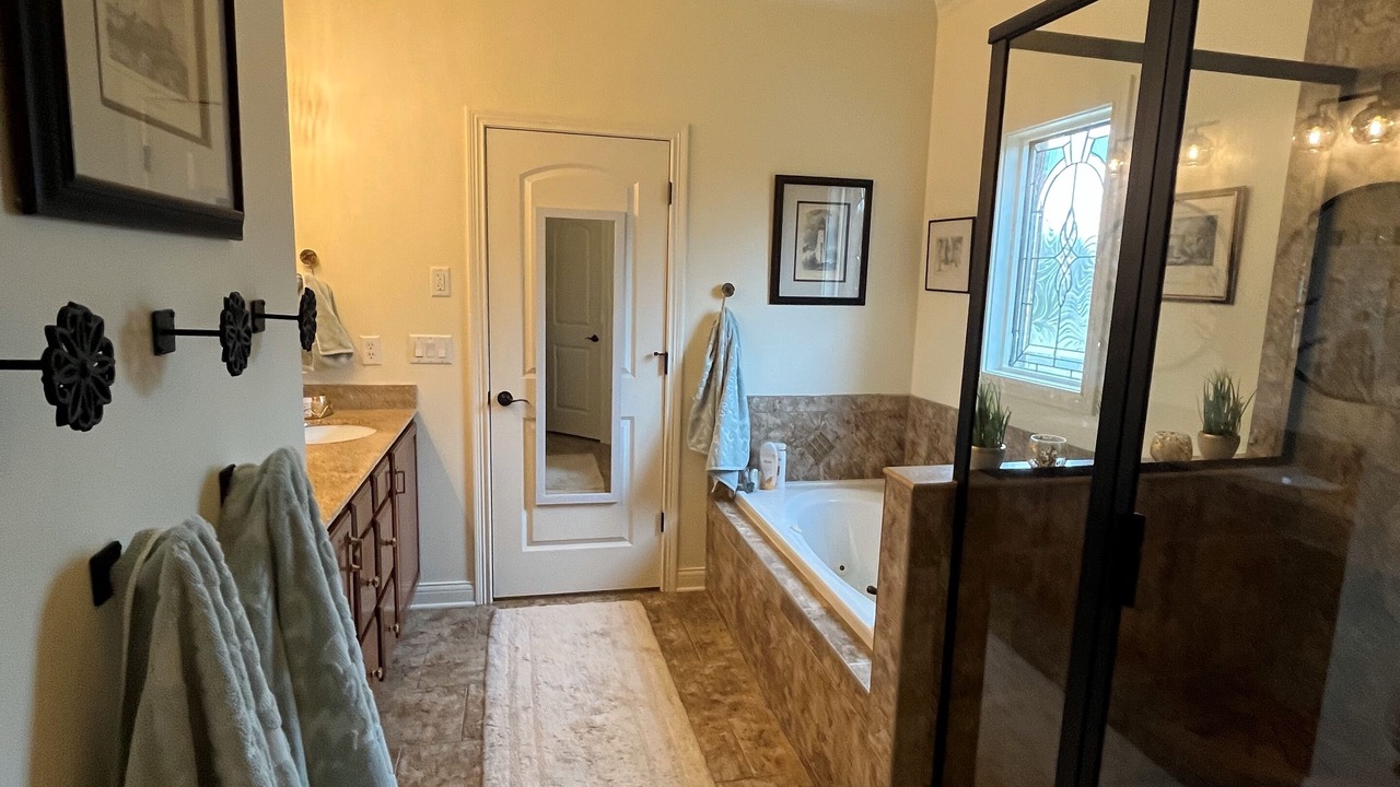 Photo of Bathroom in Speed