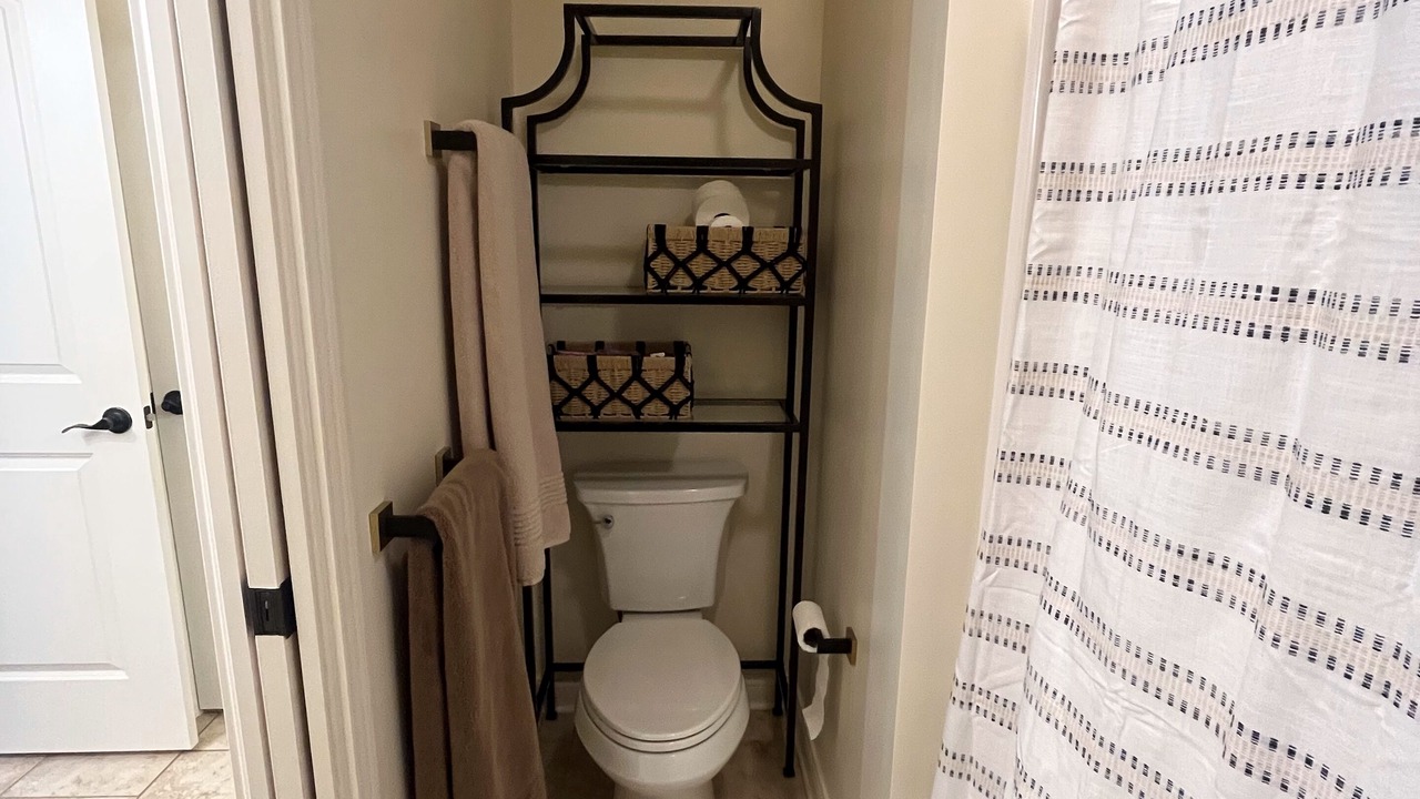 Photo of Bathroom in Speed