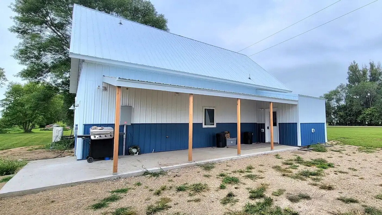 Photo of Outdoor in McLeod