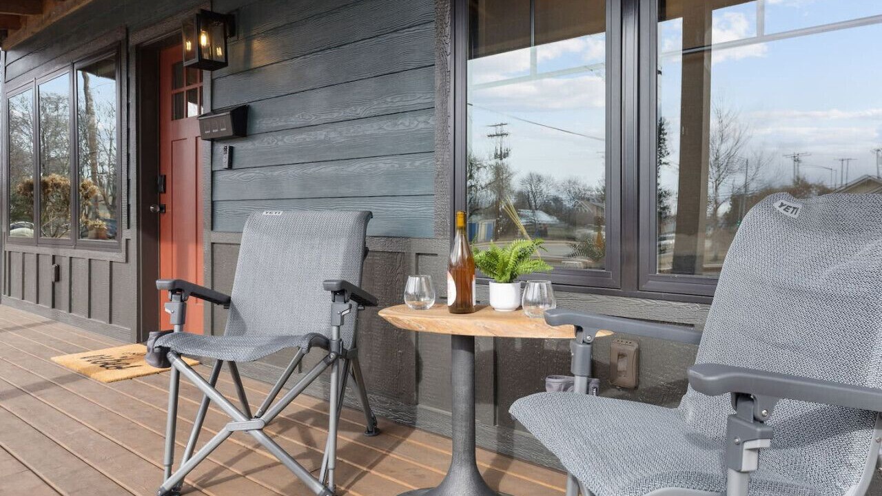Photo of Patio Balcony in Riverfront