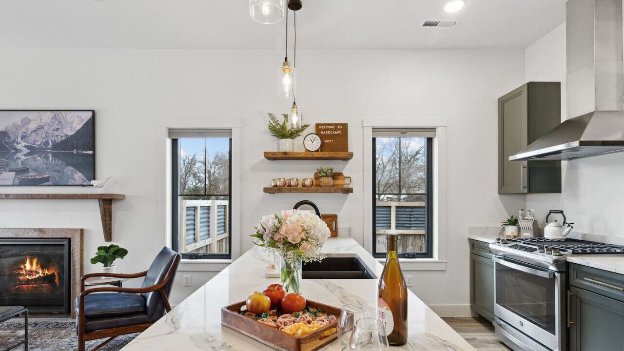 Photo of Kitchen in Riverfront