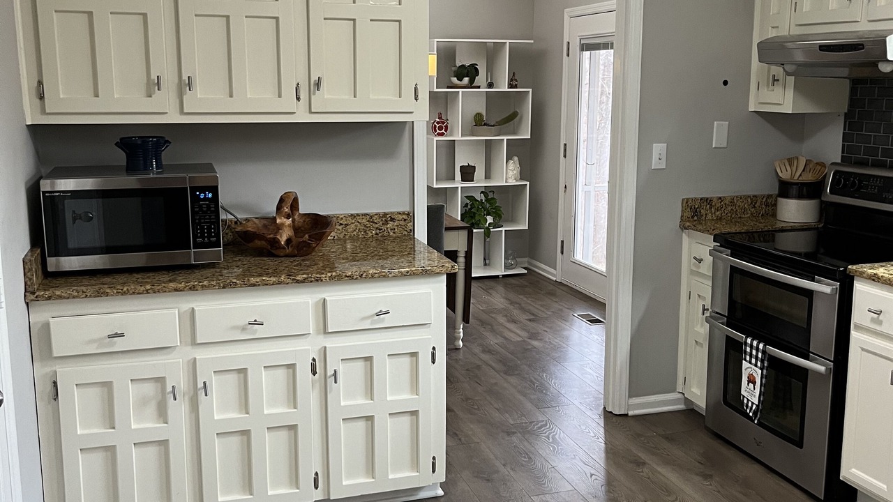 Photo of Kitchen in Bowling Green