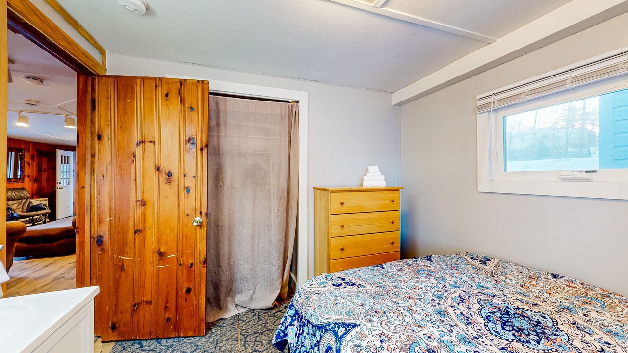 Photo of Bedroom in Castleton