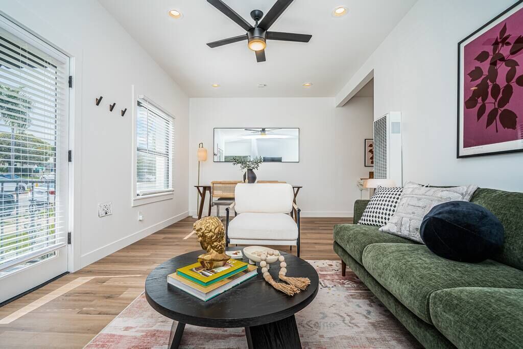 Photo of Livingroom in Coronado