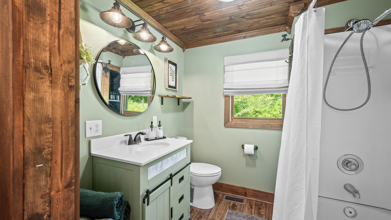 Photo of Bathroom in Helmsburg