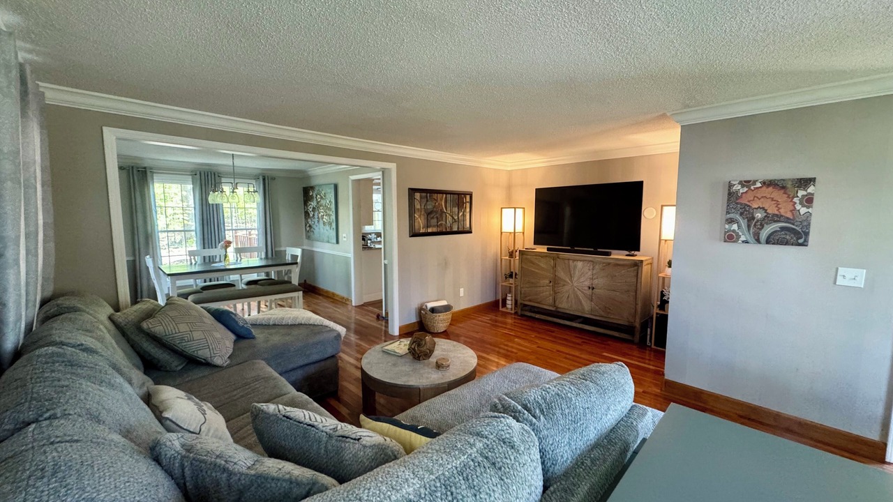 Photo of Livingroom in Bryan