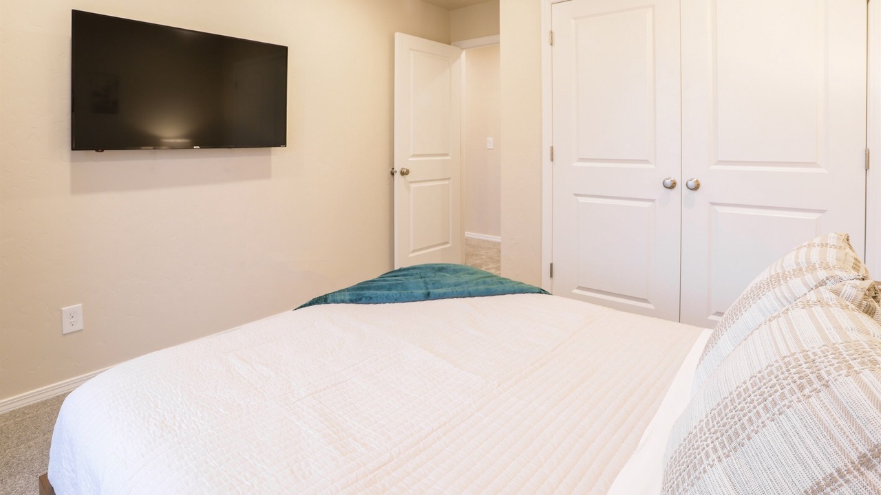 Photo of Bedroom in Caldwell