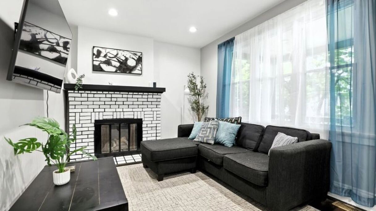 Photo of Livingroom in Bellevue