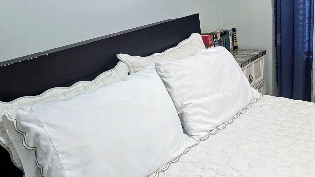 Photo of Bedroom in Davis Lake - Eastfield
