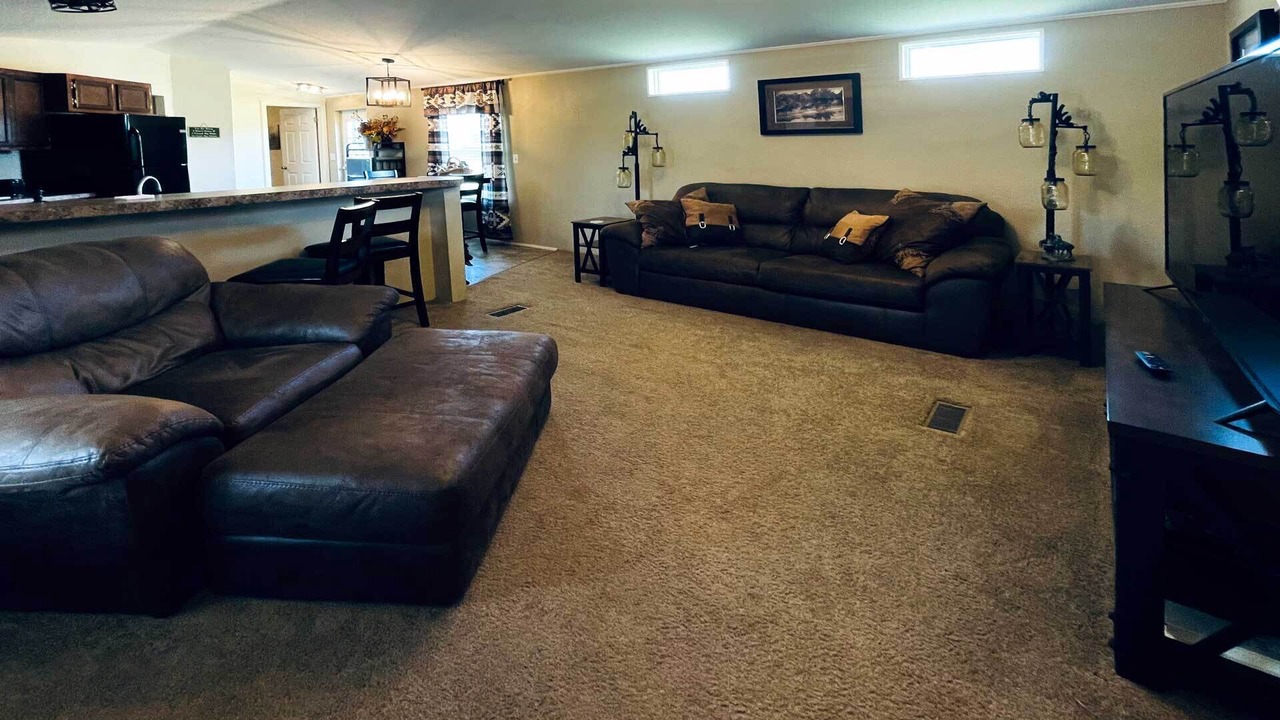 Photo of Livingroom in Dewey