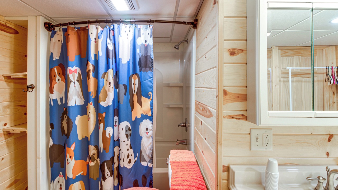 Photo of Bathroom in New York Mills