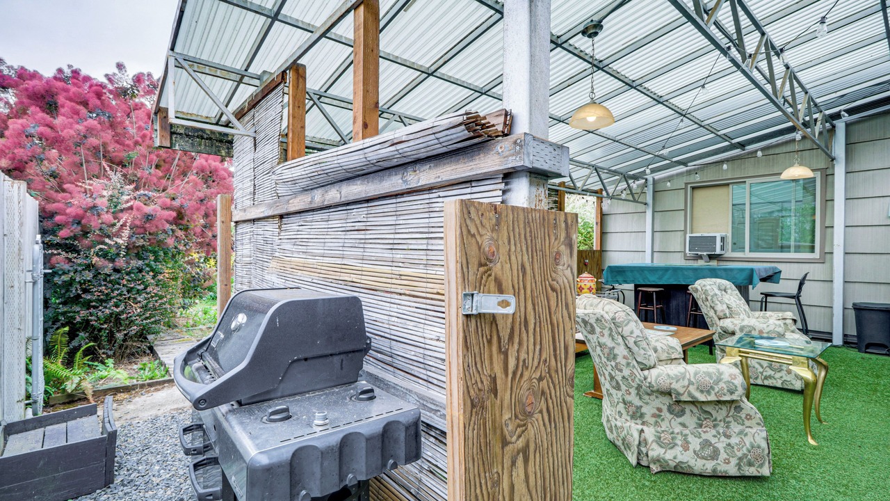 Photo of Patio Balcony in Cedar Mill