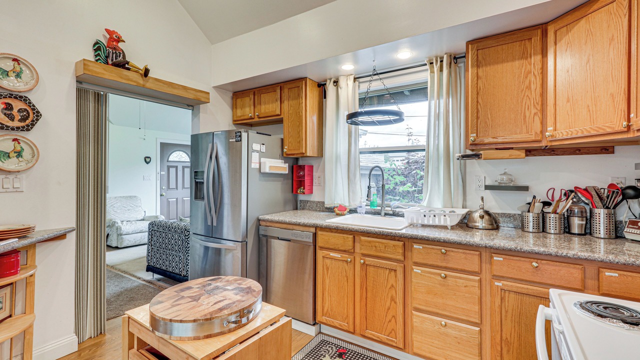 Photo of Kitchen in Cedar Mill