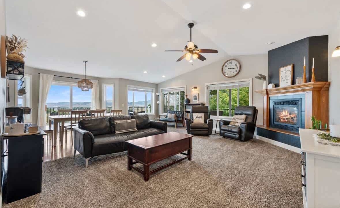 Photo of Livingroom in Spearfish