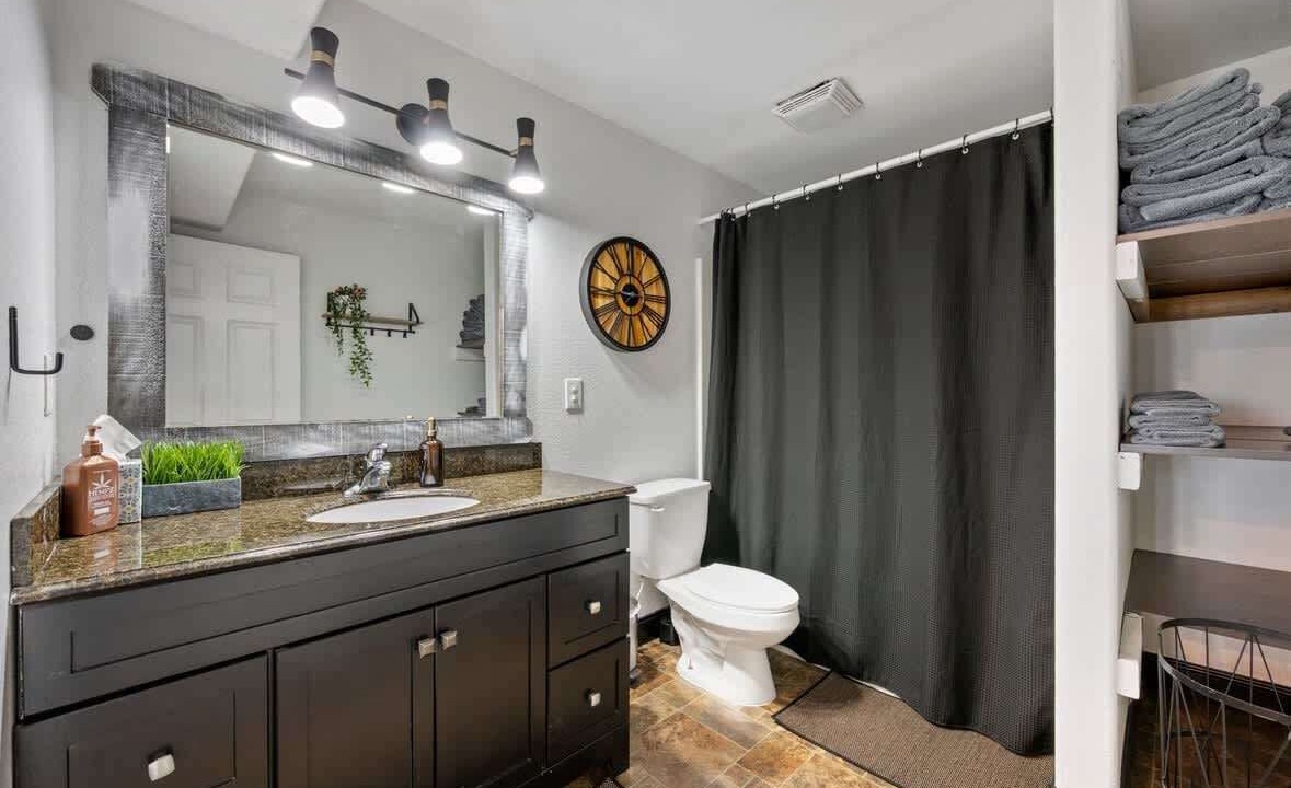 Photo of Bathroom in Spearfish