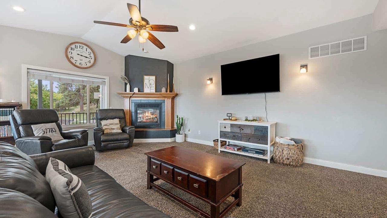 Photo of Livingroom in Spearfish