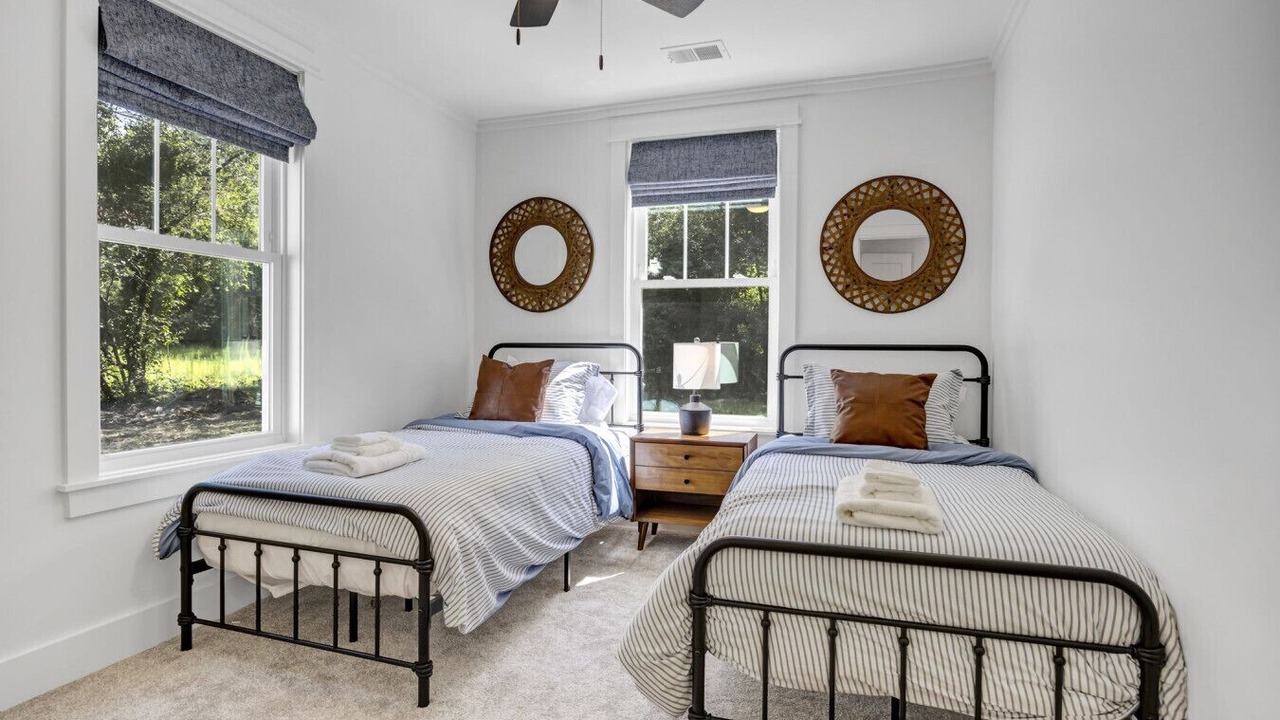 Photo of Bedroom in State Park
